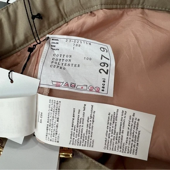 sacai Color Block Flared Belt Shorts